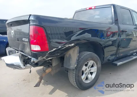 2021 Ram 1500 Classic Slt 4X4 6'4 Box z USA, uszkodzony, nr VIN 1C6RR7TT8MS518368